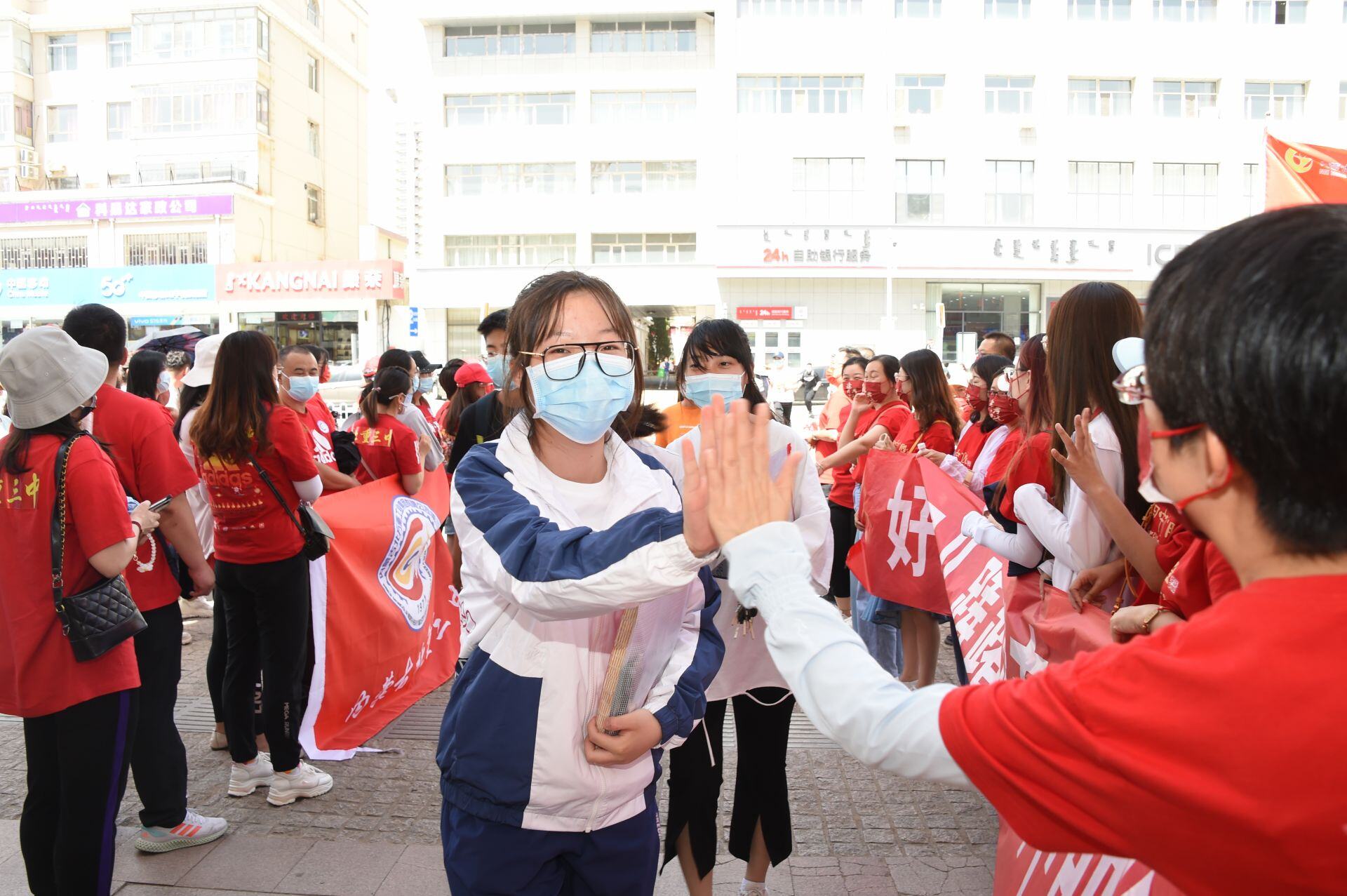 加油吧,考生们_包头新闻网_黄河云平台